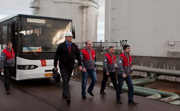 Доставка сотрудников