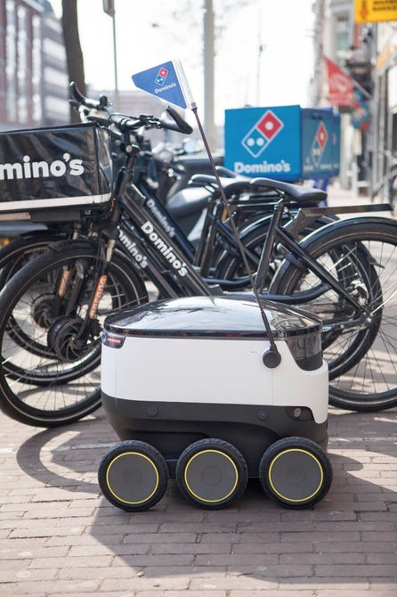 В Европе пиццу будут доставлять с помощью автономных роботов