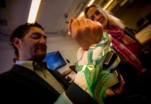 Ученые создали перчатку для оценки регидности мышц