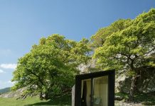 Miller Kendrick Architects построили современную «Пещеру Артура»