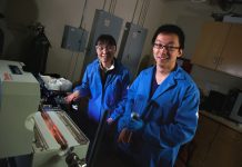 Ученые смогли создать гибкие и прозрачные солнечные панели