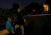 Во время землетрясения в Мексике небо светилось странными огнями