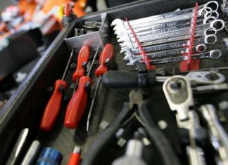 Чем удобен современный интернет магазин инструментов?