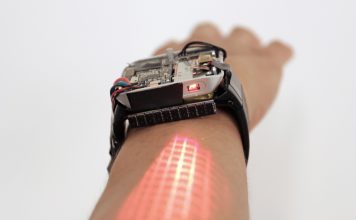 Умные наручные часы LumiWatch — новый шаг к развитию сегмента!
