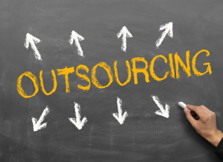 Преимущества IT-аутсорсеров