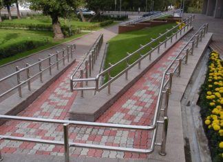 На что стоит обратить внимание при установке пандуса?