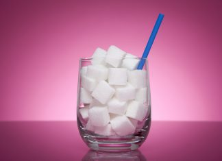 Установлена связь между сладкими напитками и хроническими болезнями почек