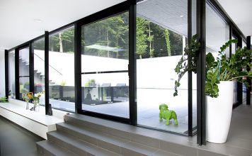 Остекление фасада системой Reynaers: преимущества