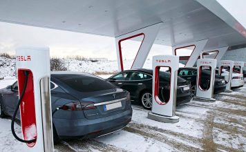 Tesla поднимает цены на станции зарядки Supercharger