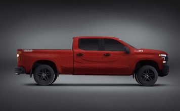 Chevrolet представил Лего-копию своего нового пикапа