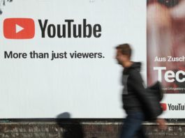 Пользователи пытаются заблокировать популярный YouTube-канал с помощью коментариев