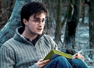 Купить любимые книги о Гарри Поттере можно недорого