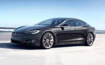 Tesla расширяет сроки доставки электромобилей