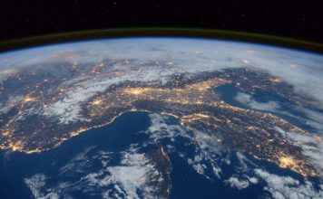 Астронавты НАСА вновь успешно состыковались с МКС на ракете Союз