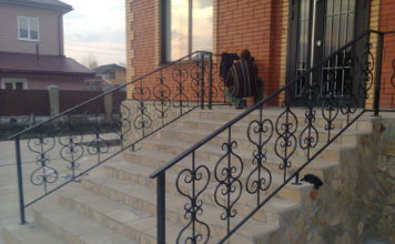 Кованые лестничные перила высокого стиля в Киеве