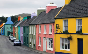 Фасадные краски: виды и характеристики