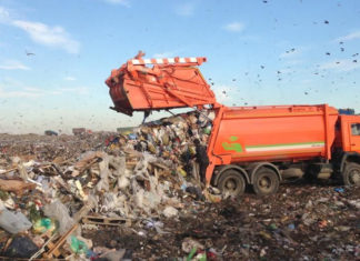 Круговорот техники для вывоза мусора