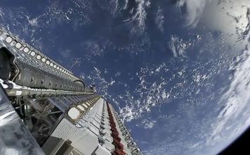 3 спутника Starlink сбились с орбиты