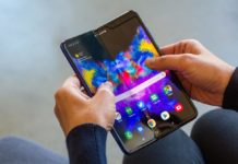 Смартфон Galaxy Fold вновь можно приобрести по предзаказу