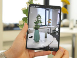 Samsung запустила поддержку Galaxy Fold Premium Service в США