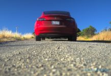 Электромобиль Tesla Model 3 становится дороже