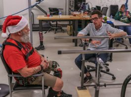 Ученые США создали уникальный бионический протез ноги