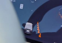 Tesla научит свой автопилот замечать дорожные конусы