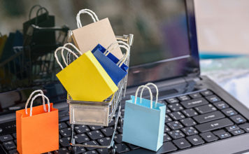 Как заработать деньги на продаже вещей в интернете?