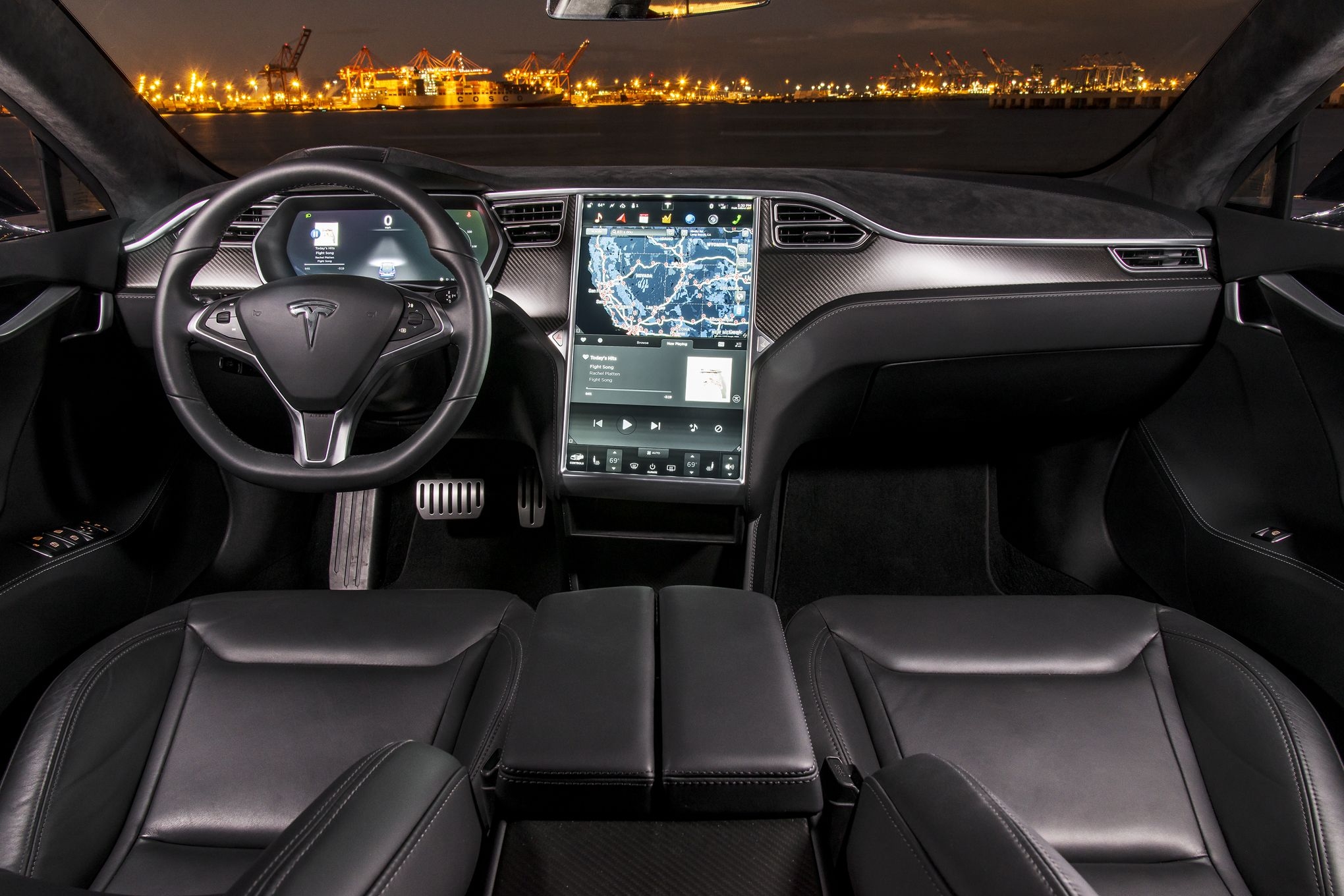 Cars inside. Тесла модель s салон. Tesla model s 2014 салон. Tesla model s Interior. Тесла model x 2020 салон.