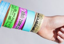 Представлены напульсники, пропускающие витамин D