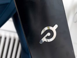 Компания Peloton теперь позволяет выбрать небинарный гендер