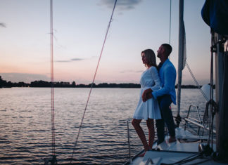 Почему вам стоит заказать прогулку на яхте?