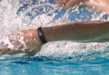 Samsung выпустила новые фитнес-часы Galaxy Fit 2