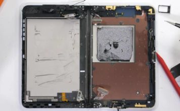 Смартфон Surface Duo удивил своим расположением комплектующих