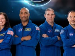 НАСА отложила запуск миссии Crew-1 на воскресенье