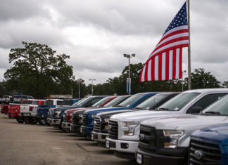 Почему вам стоит покупать автомобиль из США?