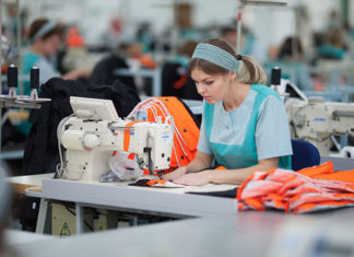Как открыть собственное предприятие по пошиву одежды?