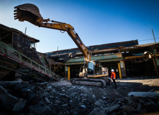 Как выбрать запчасти для экскаватора?