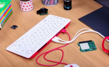 Raspberry Pi 400 — самый компактный и необычный ПК в виде клавиатуры
