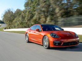 Porsche Panamera 2021 удивляет своими конфигурациями