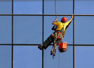 Все, что вы хотели знать о промышленном альпинизме