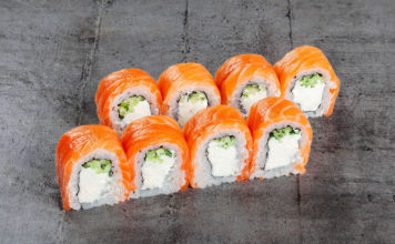 Доставка пиццы и роллов в Хмельницком