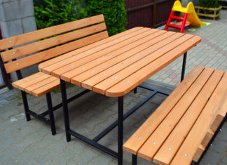 Какую садовую мебель прикупить для участка?