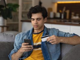 Walmart и Target хотят устранить «монополию Amazon на распродажи»