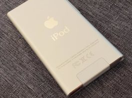 Сотрудница школы США украла более 3,000 iPod у детей