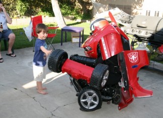 Этот костюм поможет вам почувствовать себя трансформером